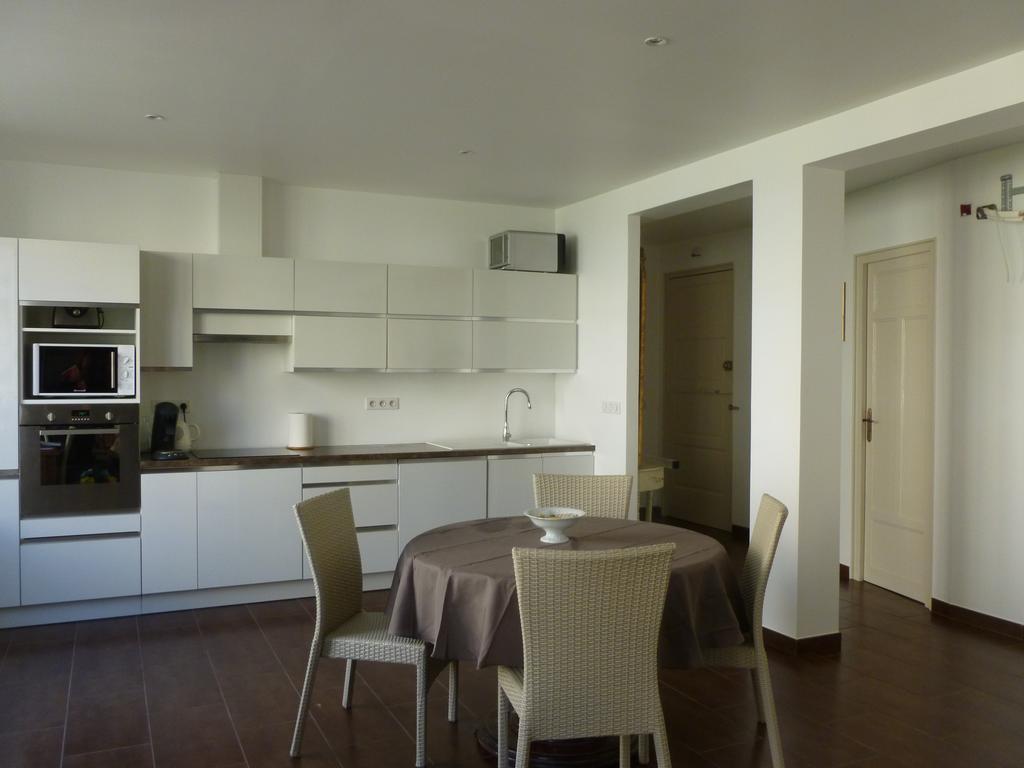F3 Place Miot Ajaccio (Corsica)